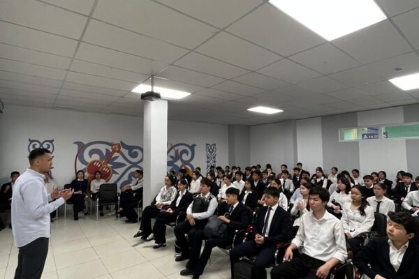 Қазақстан Республикасы мәдениет және ақпарат министрлігі, Дін істері комитетінің қолдауымен а.ж. 14-18 сәуір күндері Республикалық ақпараттық түсіндіру тобы мүшелері Алматы қаласына іс-сапар жасады